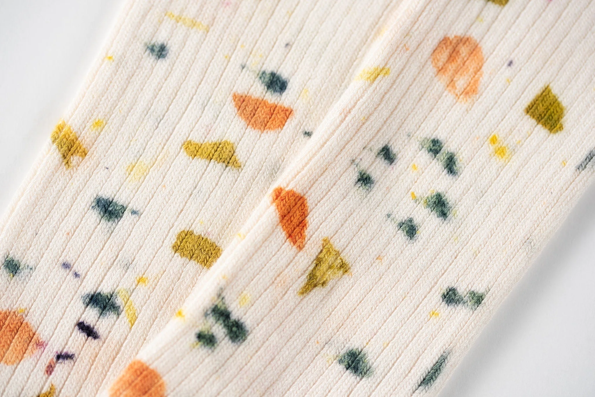 Abstract Bundled Dyed Bamboo Sock - Image 16