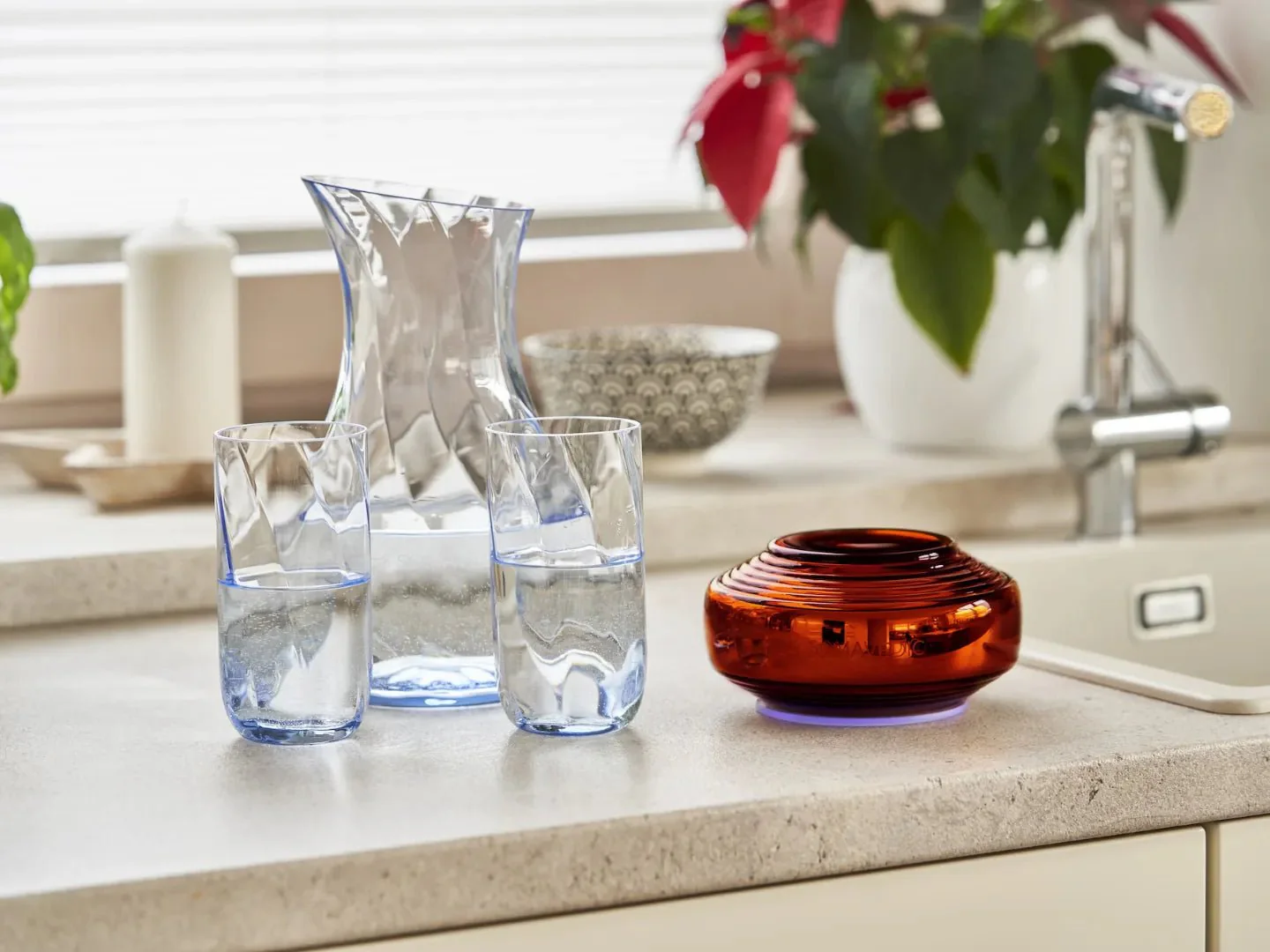 Amber - Image 3